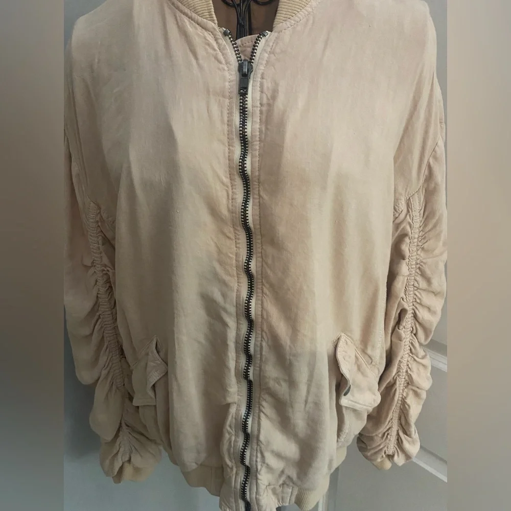 Free People Ruched Linen Bomber Jacket 💕